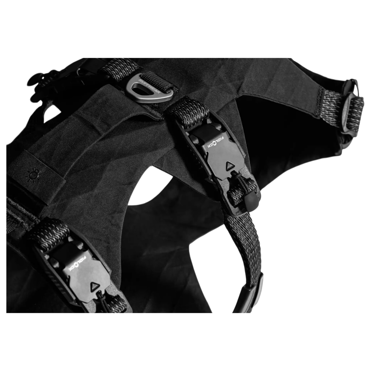Ruffwear Ridgeline Harness Fidlock magnetic buckle close up